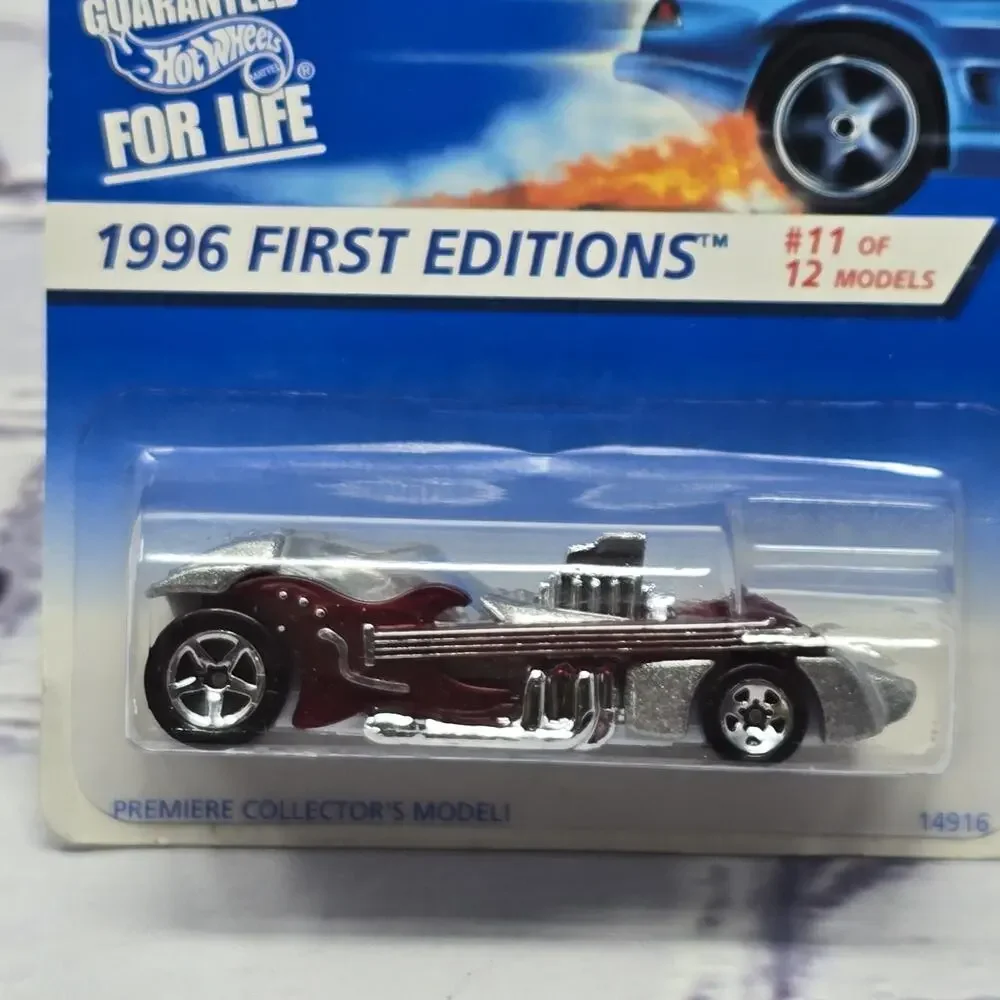 Hot Wheels Twang Thang Red Silver 1996 First Editions 1/64 Diecast Unopened